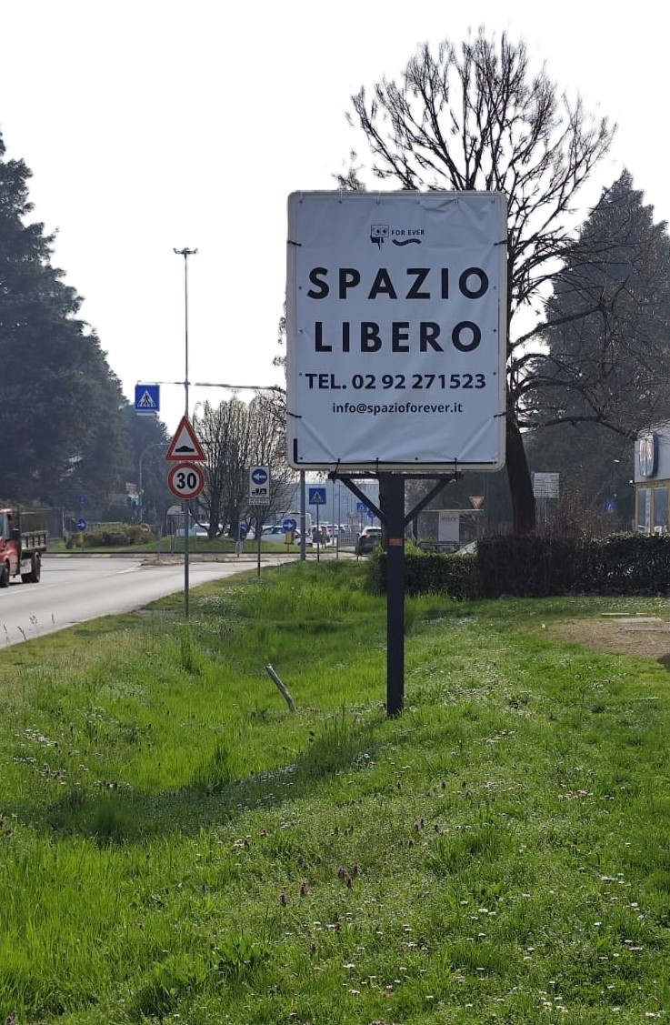 Foto del cartello 180 x 230 bifacciale - 59 Via Lecco Agrate Brianza